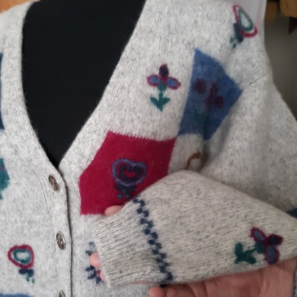 Woolrich Button Up Wool Cardigan Embroidered Granny Sweater Vintage - Picture 5 of 10